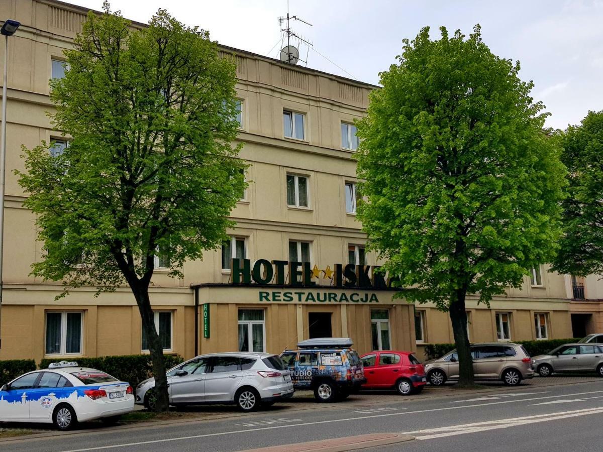 Hotel Iskra Rzeszow Exterior photo